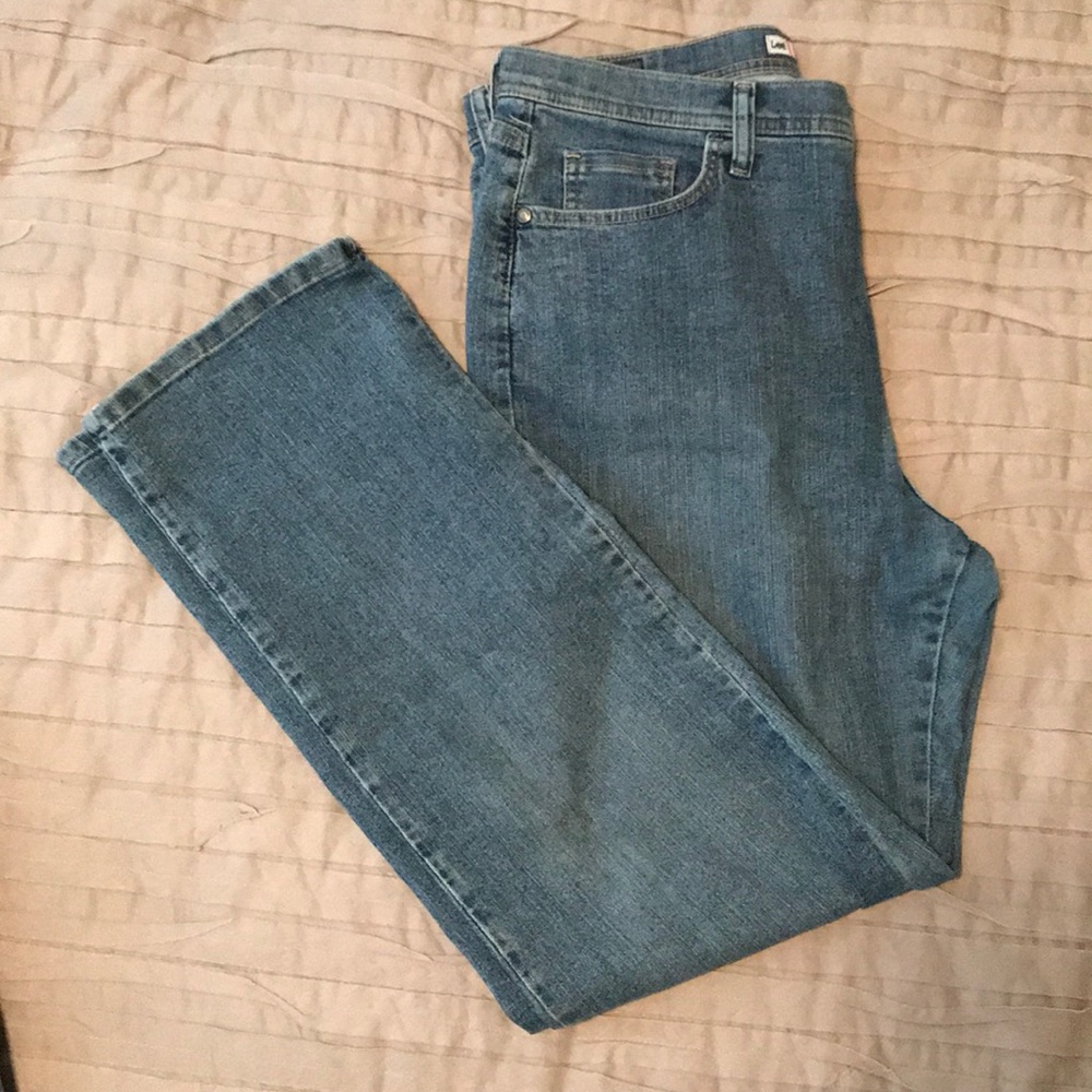 Lee Straight Leg Jeans - Picture 2 of 5